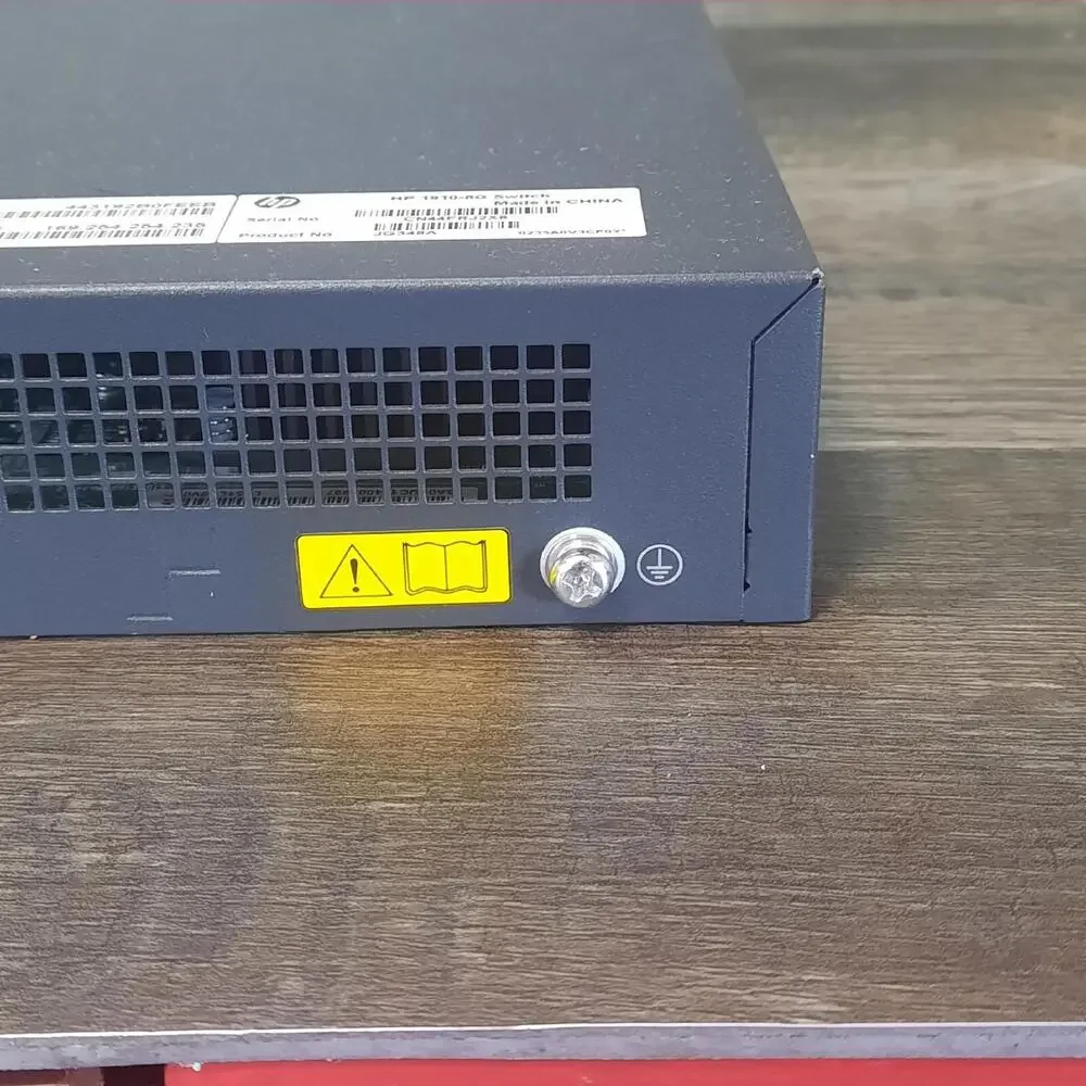 HP 1910-8G 8-Port Switch JG348A